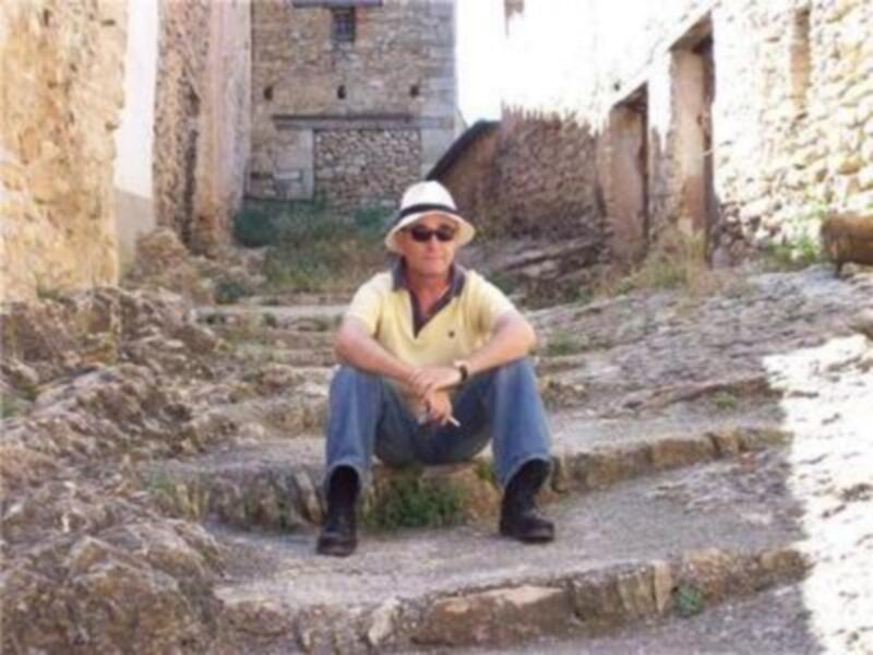 El poeta sanluqueño, afincado en Chipiona, Juan José Vélez gana el 'José de Espronceda'
