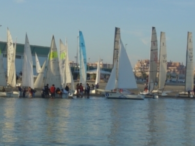El XLIV Ascenso a vela del Guadalquivir, de Sanlúcar de Barrameda a Chipiona pasando por Sevilla