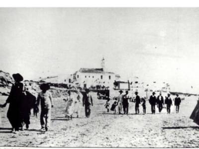 PROCESIONES EXTRAORDINARIAS DE LA VIRGEN DE REGLA (Primera Parte)*Chipiona