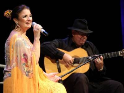 Ana Del Río, homenajea durante tres horas a Rafael de León, Maestro Solano y Manolo Garrido