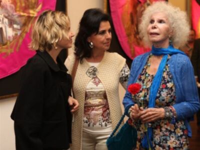 Eugenia Martínez de Irujo con la Duquesa de Alba en inauguración exposición taurina de la fundación Pequeño deseo