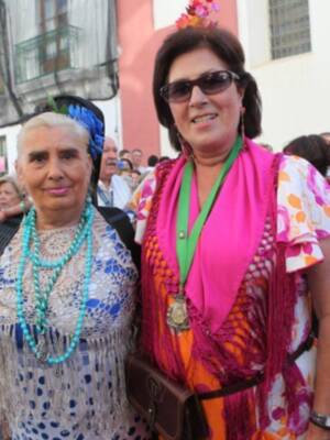 Fran Rivera y Simoneta Gómez Acebo en el camino del rocío
