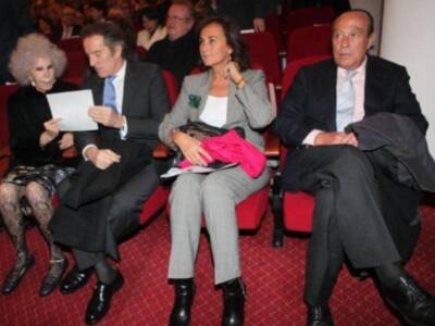 La duquesa de Alba premiada por Onda Cero