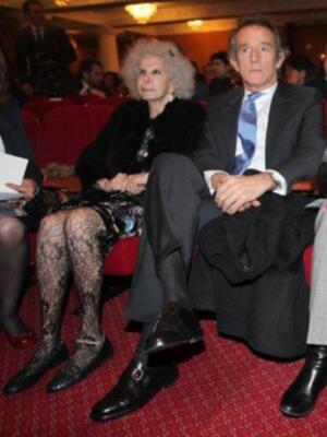 La duquesa de Alba premiada por Onda Cero