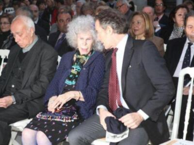 Los duques de Alba asisten al pregón del costalero que dio Rafael Peralta