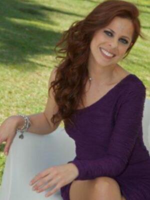 Pastora Soler recibe el apoyo de sus compañeros antes de marcharse a eurovisión el 26 de mayo