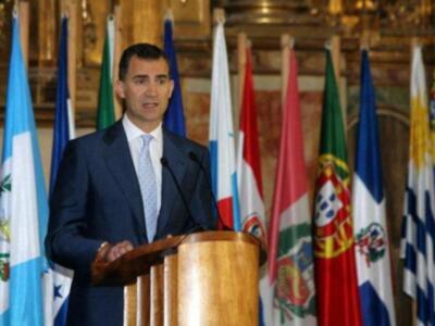 El cariñoso recibimiento al príncipe en Cádiz