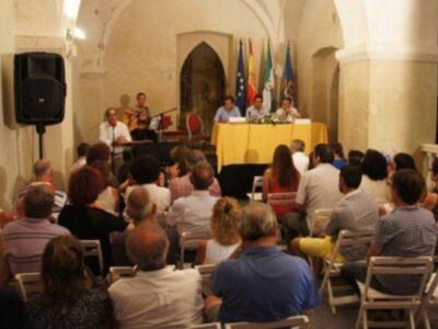 La presentación de La última noche de Francisco Gallardo, el acto cultural del verano en Chipiona (Video)