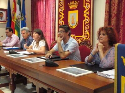 Homenaje a docentes jubilados y presentación de la agenda en la inauguración oficial del curso escolar(Chipiona) 
