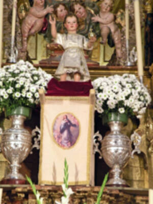 Provincia.Museo de los enseres de la Hermandad de Jesús Nazareno en la Iglesia Parroquial de Alcalá del Río.