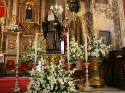 Bendecida la imagen de Santa Ángela de la Cruz por S.E.R. el Sr. Cardenal Emérito de la Archidiócesis de Sevilla Fray Carlos Amigo Vallejo en la Basílica de Mª Auxiliadora, Don Bosco testigo de excepción.