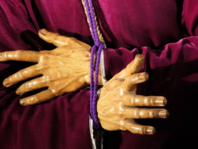 La Pasión - Semana Santa en 20 TV Ultimo Programa, emitido ayer : Entrevista a Camareras de la Esperanza Macarena; Vía Crucis Magno Sevilla 2013 y Las portadas del Corpus Christi.