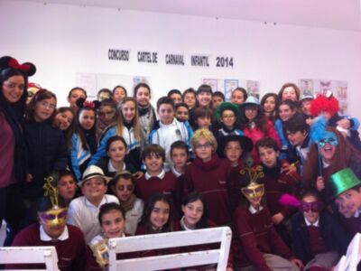 Expuestos los carteles de alumnos de primaria que optan a anunciar el carnaval infantil 2014(Chipiona)