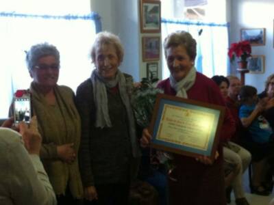 La Asociación de Amas de Casa homenajea a dos destacadas socias(Chipiona)