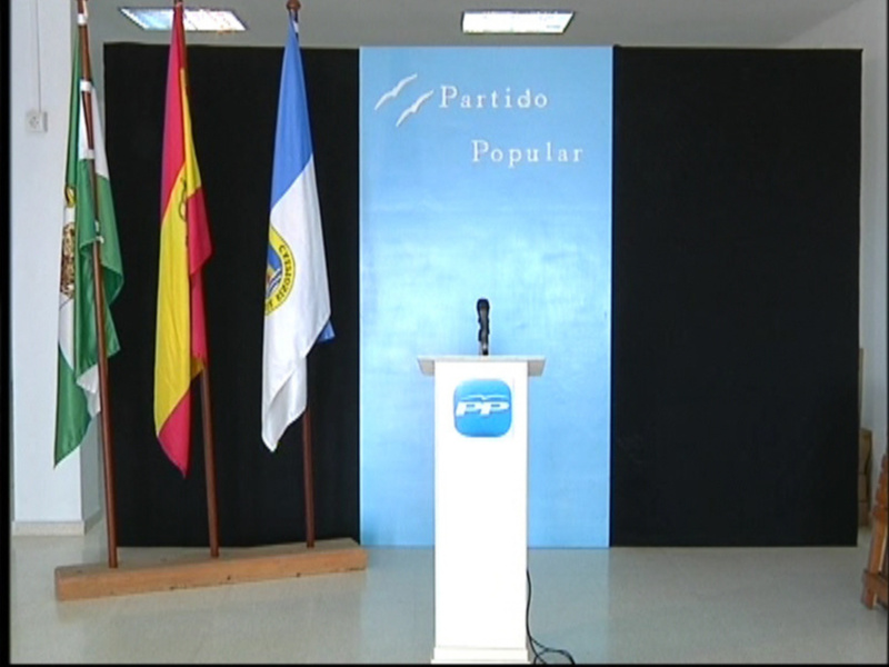 El PP felicita al Alcalde y al Concejal de Playas por el récord de banderas azules y las tres Q de calidad(Chipiona)