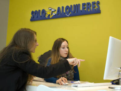 Solo Alquileres refuerza el éxito de sus franquicias con la figura del tutor, única en su sector