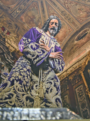 Sevilla. Clausurado la exposición de las obras  sevillanas de Martínez Montañez en la fotografía de Fran Silva.