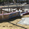 Comienza la instalación del parque infantil de Poeta Miguel Hernández financiado por Diputación(Chipiona) 