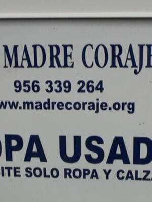 Madre Coraje recogió en 2015 36 toneladas de ropa y 3719 litros de aceite usado