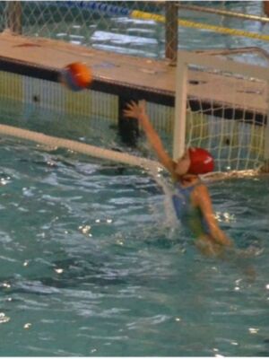 La nazarena Alba Roldán, en el Plan Nacional de Tecnificación de waterpolo