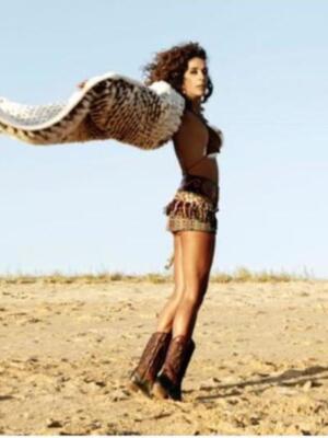 ROSARIO FLORES LLEGA ESTE VIERNES 13 DE MAYO AL AUDITORIO FIBES EN CONCIERTO