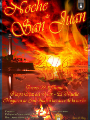 Todo dispuesto para la tradicional hoguera de San Juan de Chipiona