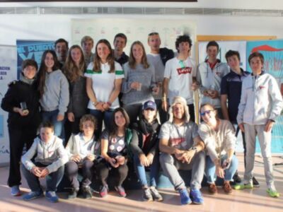 Recital de la Armada del Club Náutico Sevilla en la Regata de Año Nuevo Bahía de Cádiz