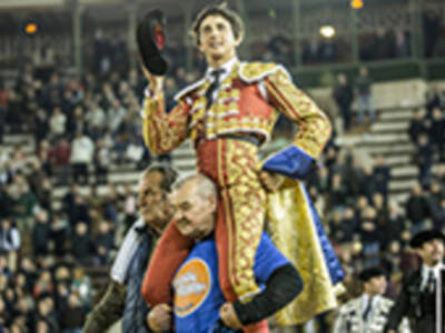 Puerta Grande para Roca Rey y oreja para El Fandi
