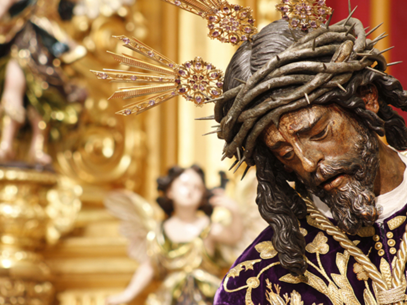 El cristo y las vírgenes más universales de España, son de Sevilla