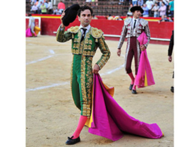 Vuelta al ruedo para Fernando Beltrán en la novillada de la Virgen de los Desamparados