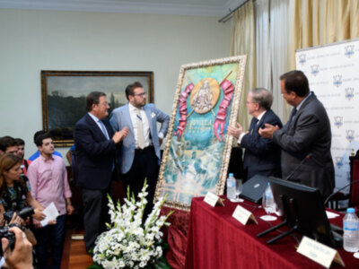 Se presentó  el cartel de la Virgen de los Reyes por el consejo de Cofradía de  Sevilla.