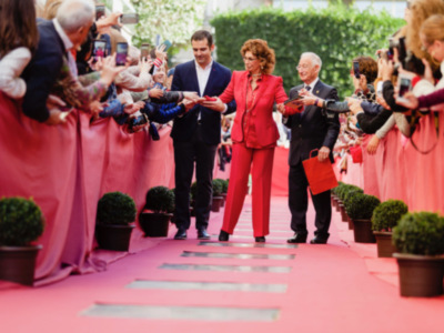 Almería se rinde a los encantos de la gran musa del cine europeo: Sophia Loren