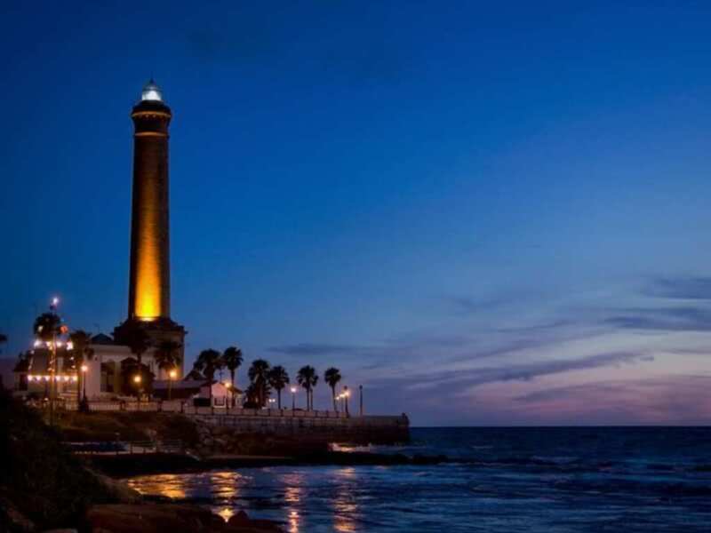 Lámpara de la Bahía, avenida de las Palmas, Cádiz.