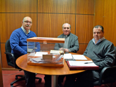 La Asociación de Fieles de la Virgen de los Reyes eligieron como, presidente a Fernando Yuste.
