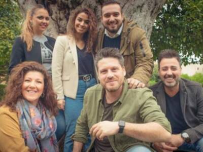 Raya Real cumple 25 años poniendo ritmo de sevillanas a éxitos internacionales"