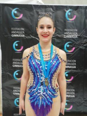 Elena Moreno La O se clasifica para el Campeonato de España de gimnasia rítmica individual tras lograr un tercer puesto en el andaluz