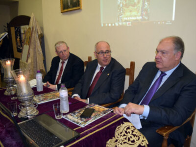 El número especial de la Semana Santa se presentó en la casa Hermandad de la Exaltación