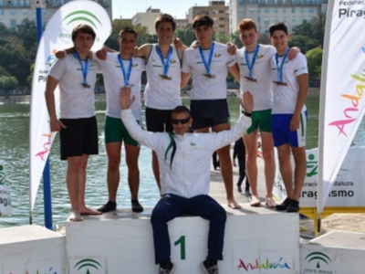 El Náutico Sevilla, campeón de Andalucía de barcos de equipo de piragüismo