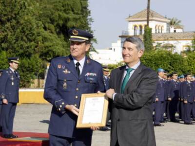 AERNOR, galardonó con el sistema de gestión medioambiental el Certificado ISO 14001 a la Maestranza Aérea y al Cuartel Aéreo de Tablada de Sevilla.