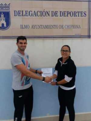 Laura Román se congratula de la creación de un nuevo club deportivo en Chipiona