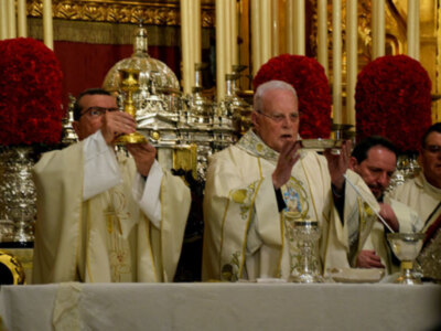 Fray Carlos Amigo Vallejo, abrió el primer día de Quinario al Gran Poder sevillano