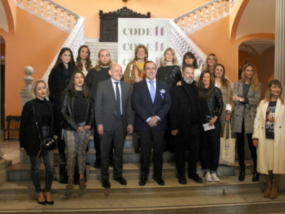 La XIII edición llega con un marcado carácter internacional, la moda infantil, la responsabilidad social y la promoción del talento emergente.