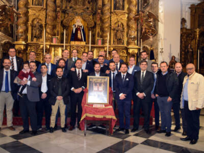 Una Imagen  fotográfica de Carlos Delgado con la Virgen del Subterráneo, anunció la Semana Santa  de Sevilla en la Sagrada Cena.
