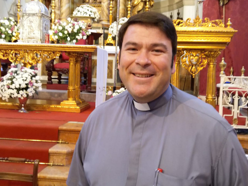 La parroquia de Chipiona inicia un Corpus Christi adaptado y sin procesión y anuncia comuniones en verano