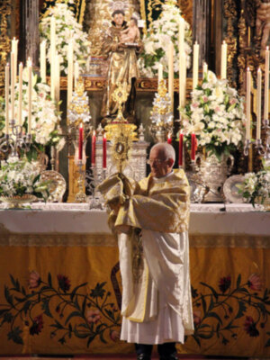 Fray Francisco García Rodríguez, presidió la Solemne Función de San Antonio de Padua de la Calle San Vicente.