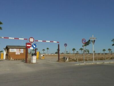 Aprobada una modificación para que puedan acceder más trabajadores a los abonos en los aparcamientos municipales del Muelle y Las Canteras