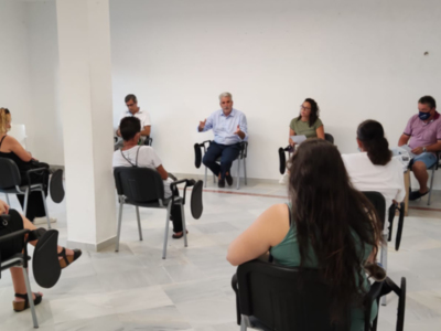 Planificación anuncia la contratación de 20 nuevos operarios para el incremento del servicio de limpieza en los colegios