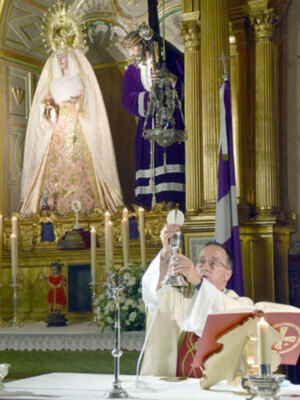 Nuevo director espiritual para la hermandad del Nazareno de Alcalá del Río