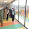 La ministra Robles visita el nuevo centro de educación infantil de la base "El Goloso"