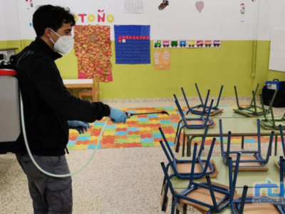 Planificación realizará una actuación puntual de desinfección y tratamiento viricida en varias aulas de dos centros educativos 